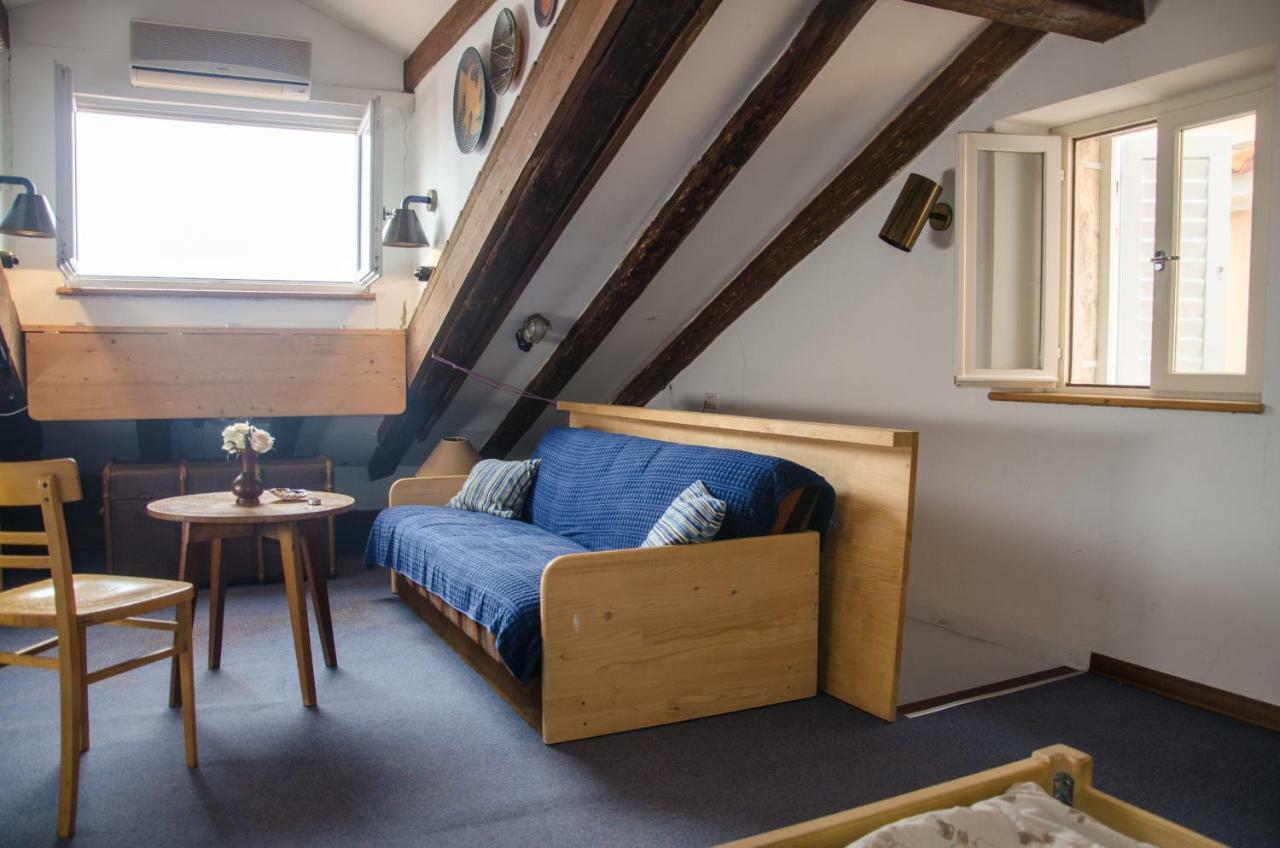 Apartment Penthouse Presernovo Nabrezje